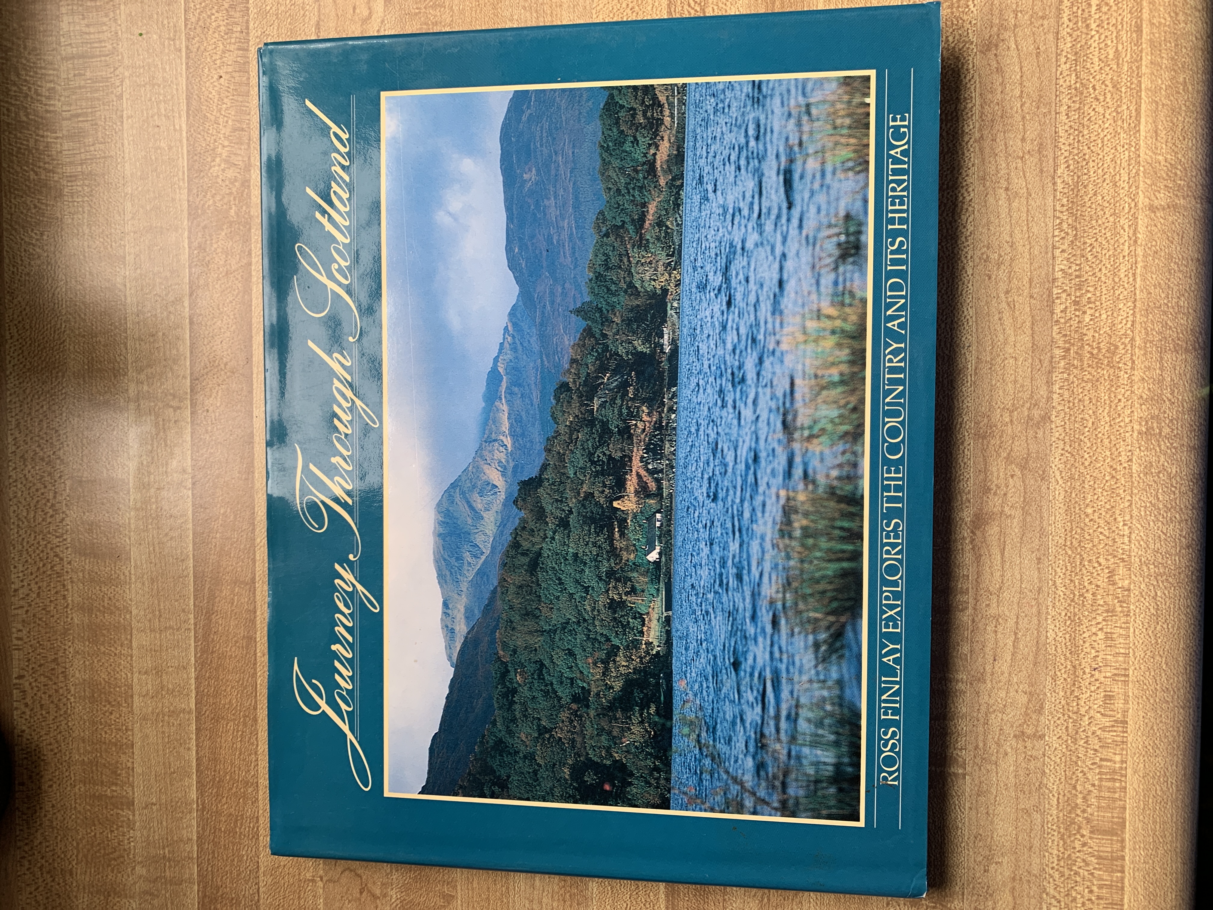 Journey Through Scotland (Hardcover)