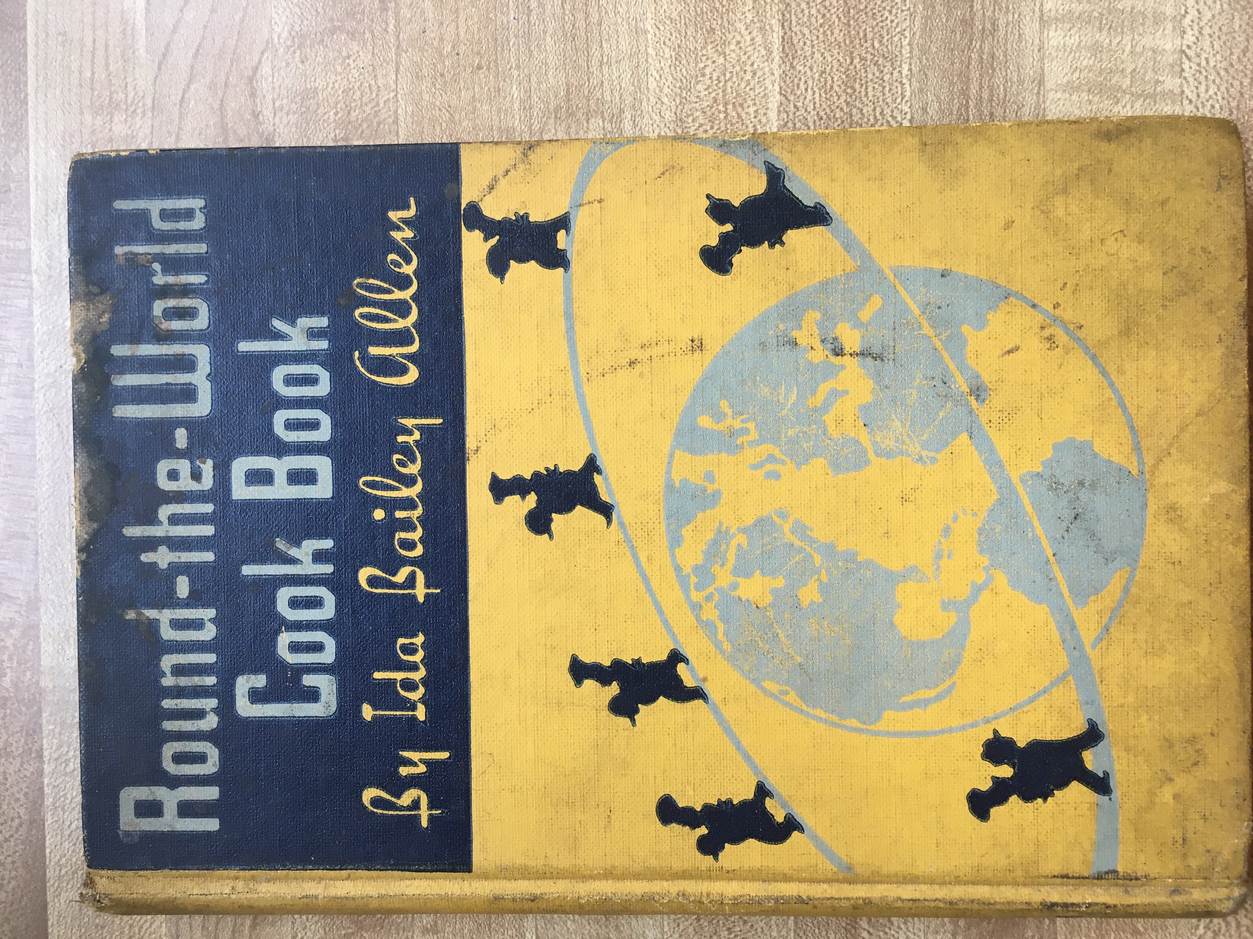 Round-the-World Cook Book (Hardcover)