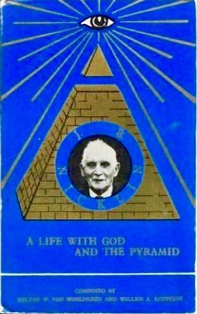 A Life with God and the Pyramid (Paperback)