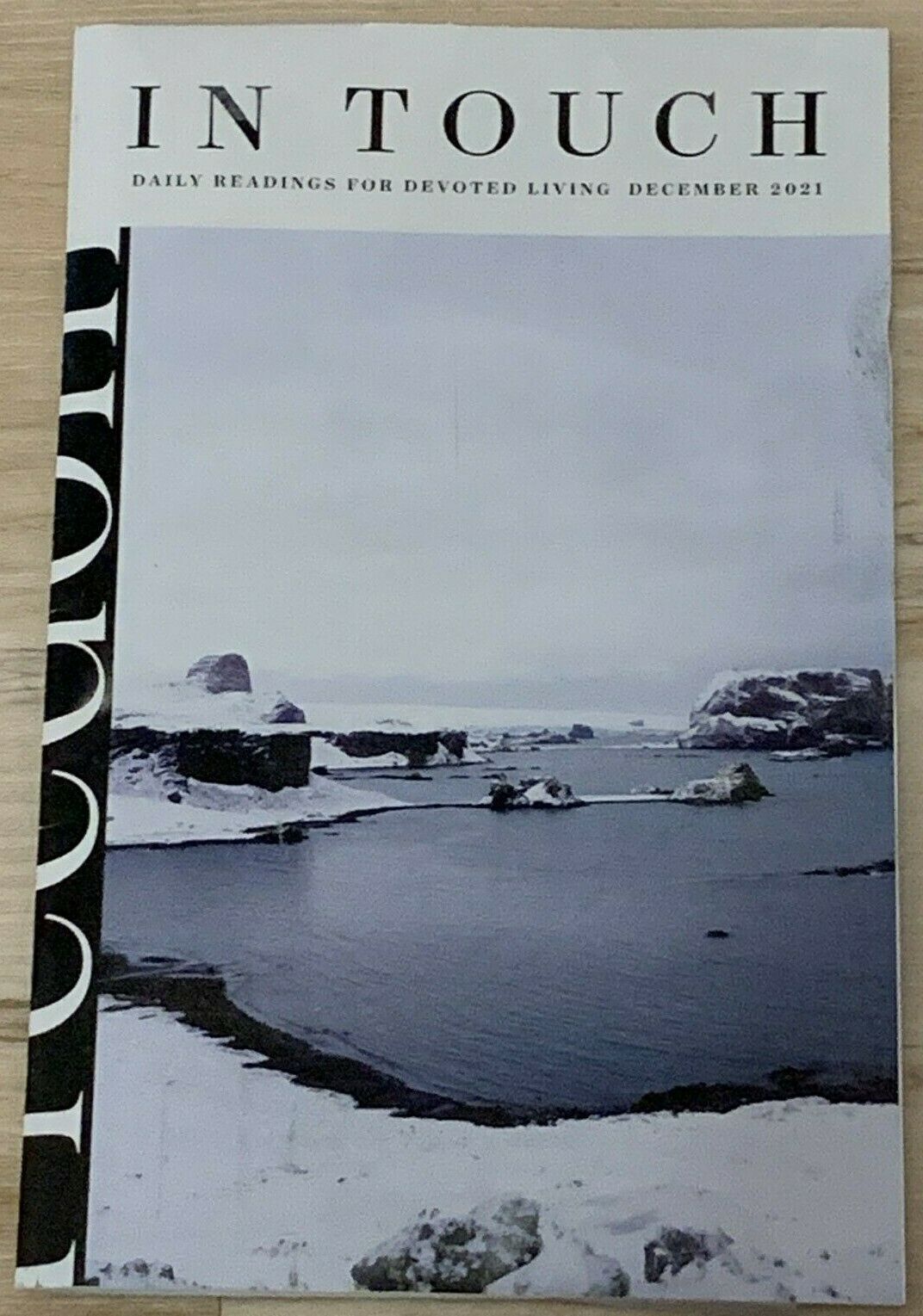 In Touch Daily Readings for Devoted Living December 2021 (Mass Market Paperback)