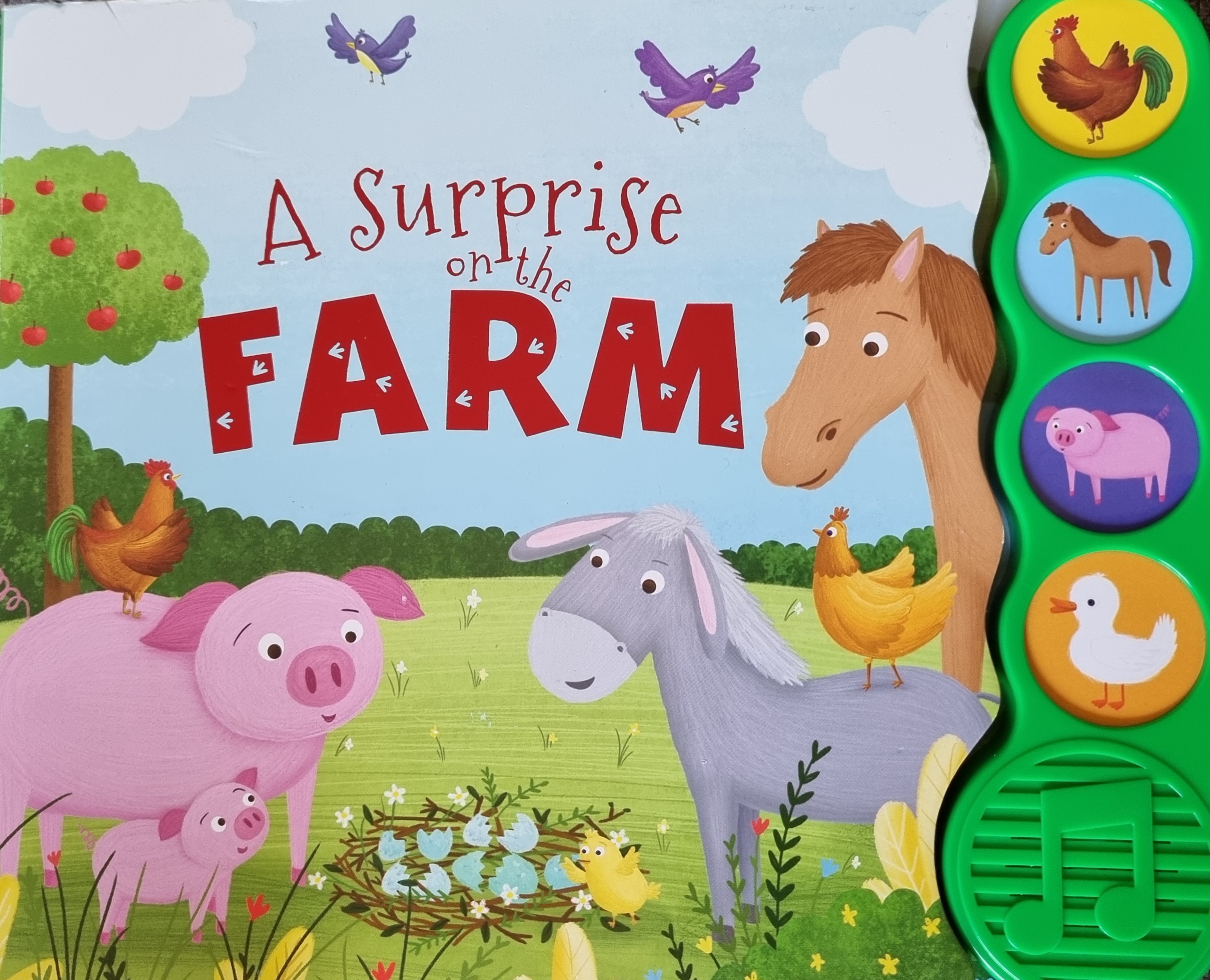 A Surprise on the Farm (Board book)