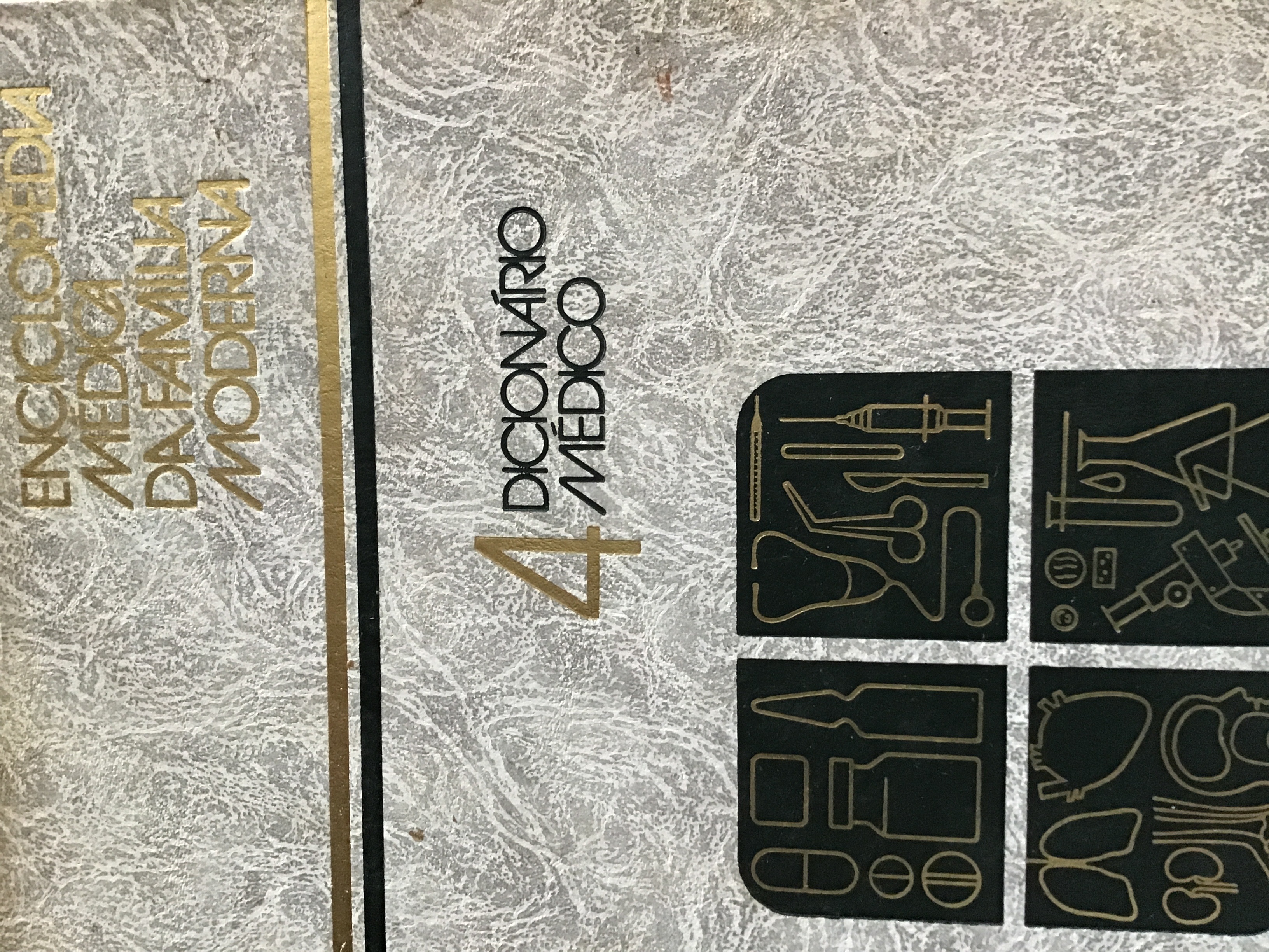 Enciclopédia Médica da Família Moderna  Dicionário Médico v4 (Unknown Binding)