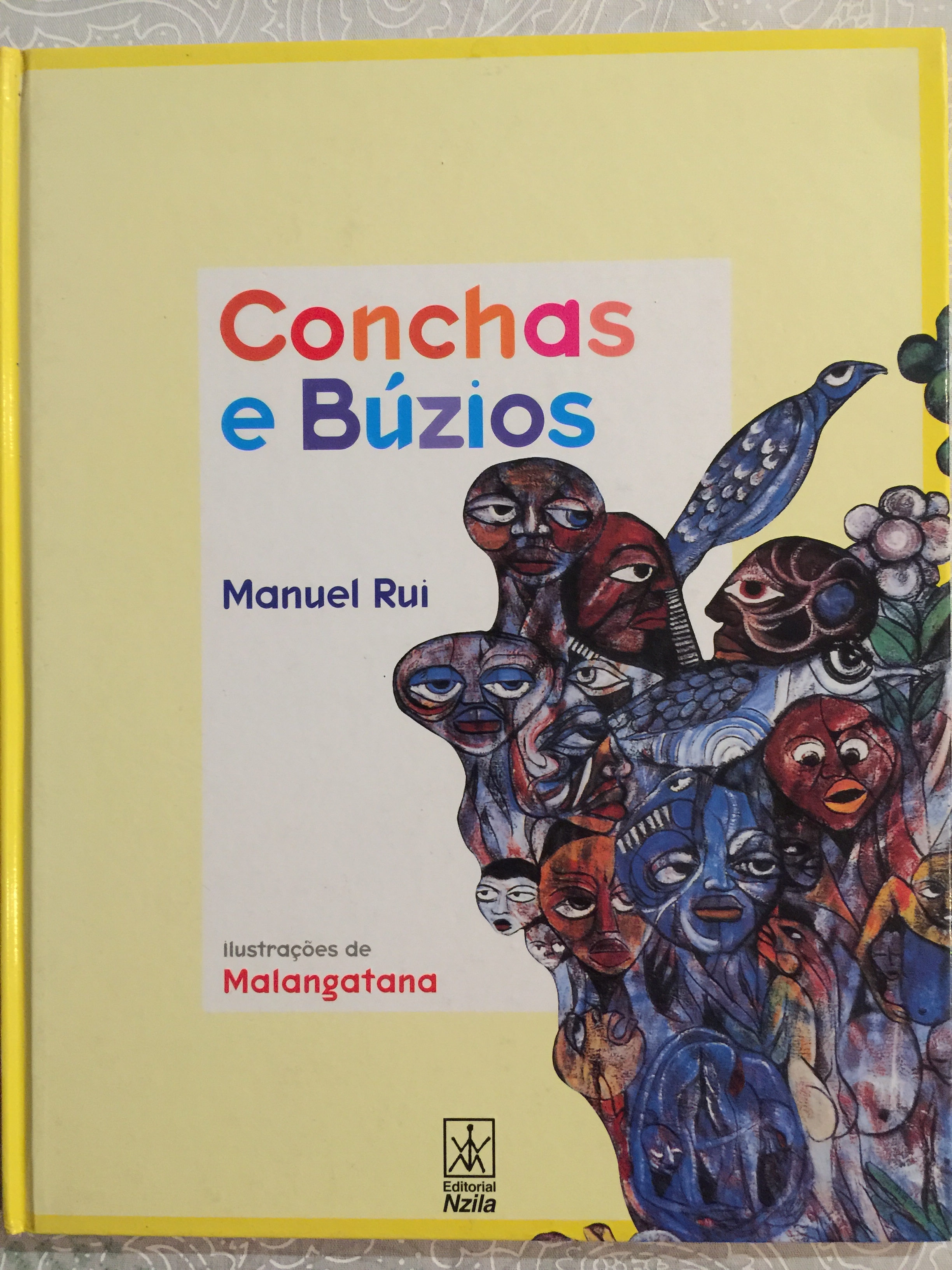 Conchas e Búzios (Hardcover)