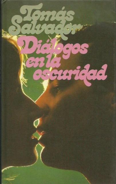 Diálogos en la oscuridad