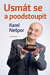 Usmát se a poodstoupit