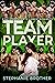 TEAM PLAYER: EINE UMGEKEHRTE HAREM-ROMANZE (RIESIG SERIES 10) (German Edition)