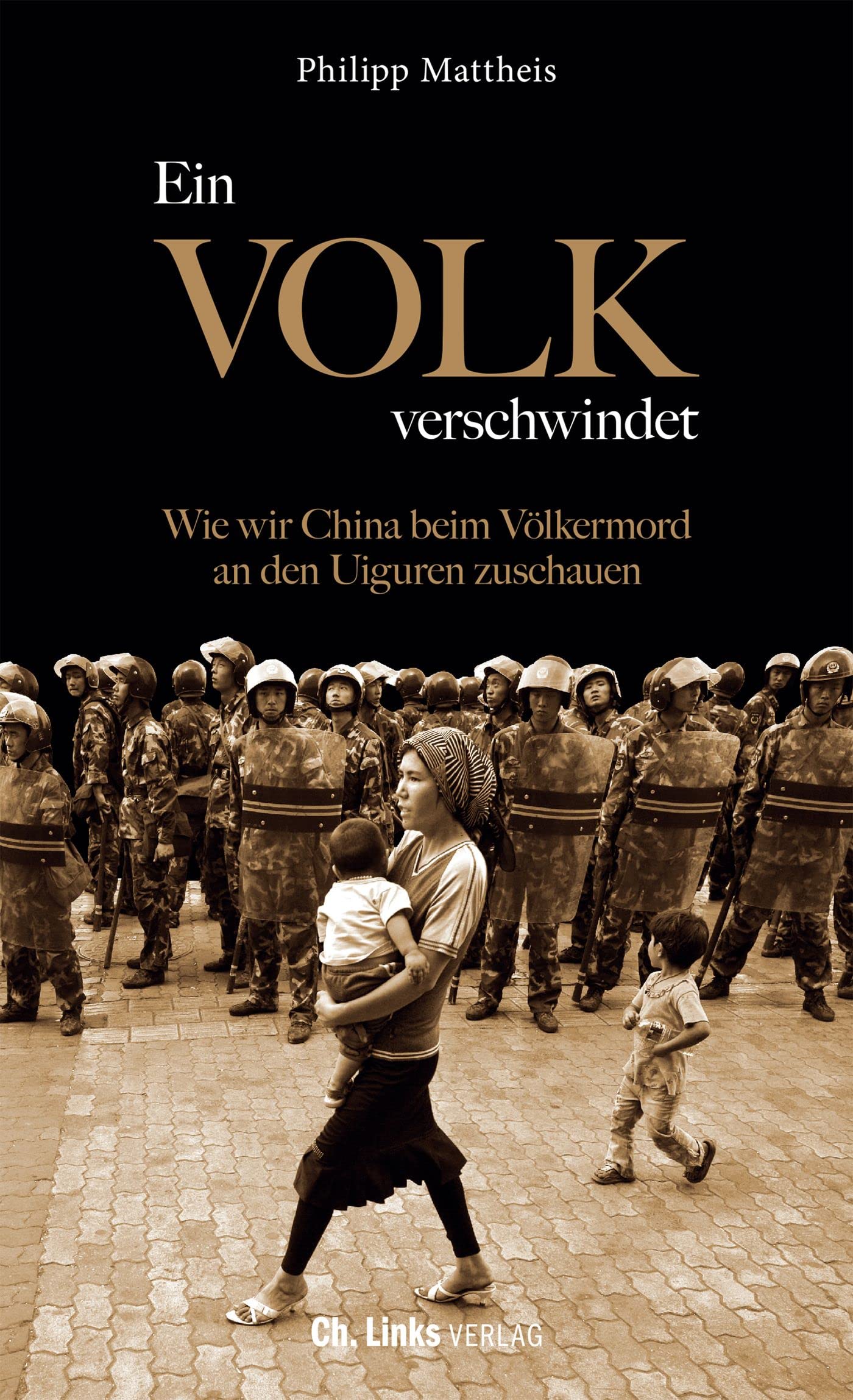 Ein Volk verschwindet: Wie wir China beim Völkermord an den Uiguren zuschauen (Paperback)