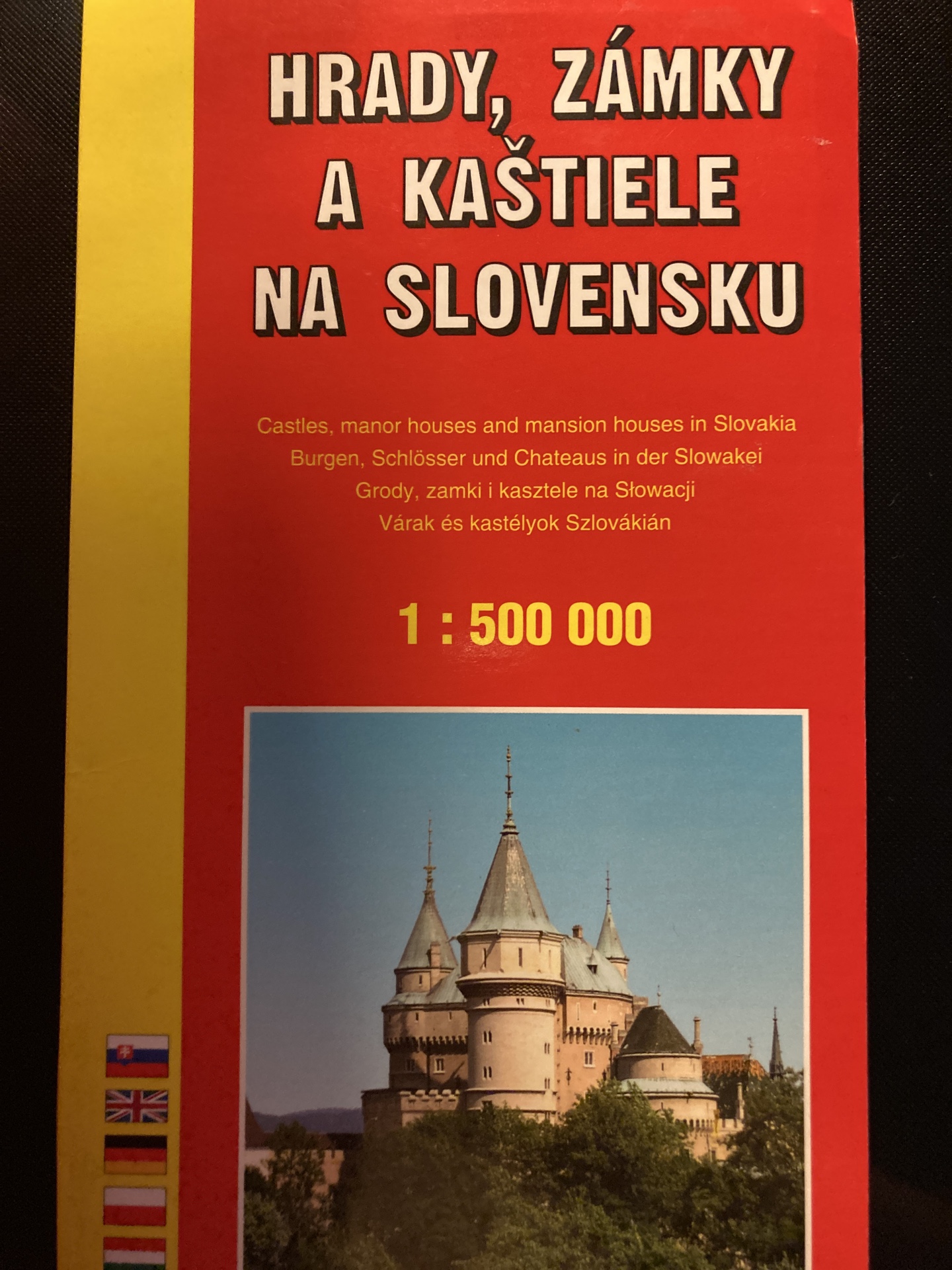Hrady, zámky a kaštiele na slovensku