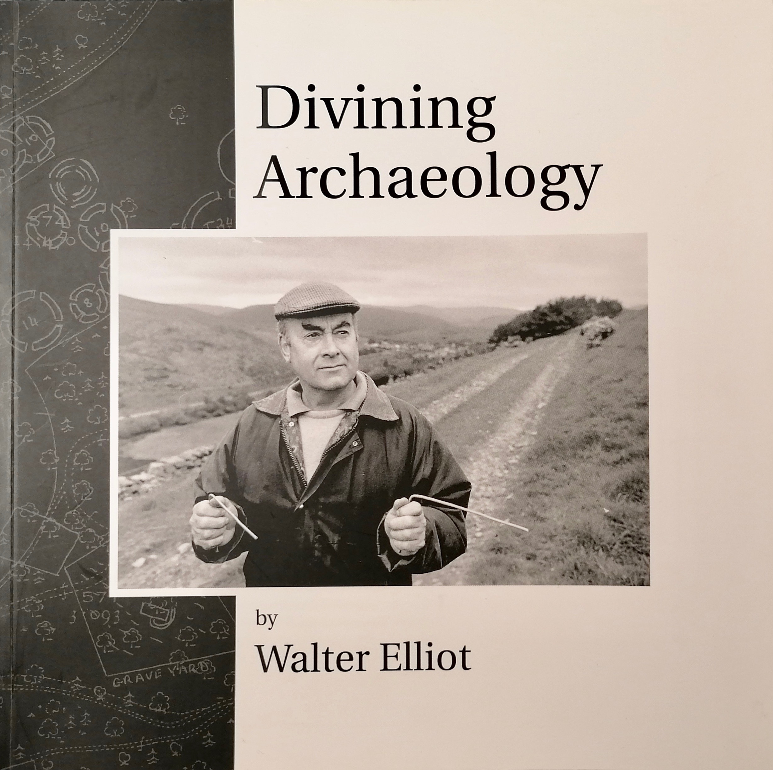 Divining Archaeology (Paperback)