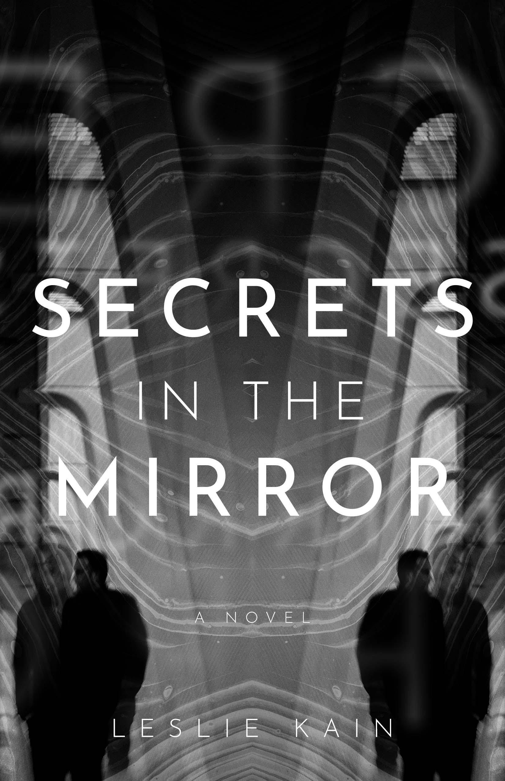 Secrets In The Mirror (Paperback)