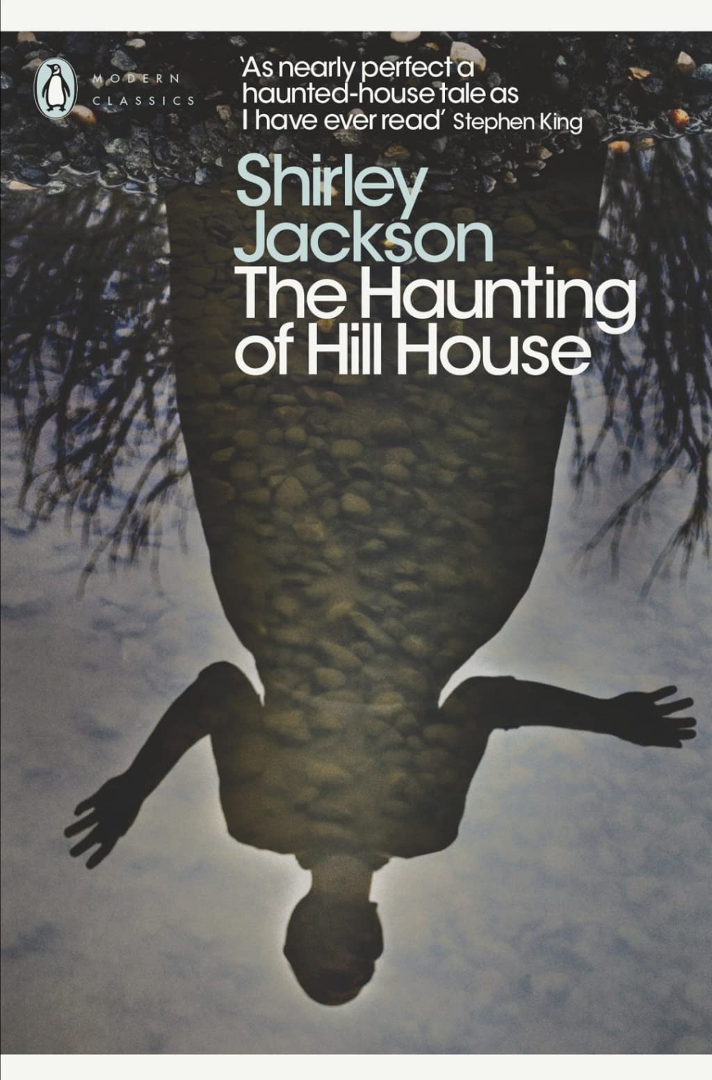 The Haunting of Hill House (Penguin Modern Classics) 1st Edition