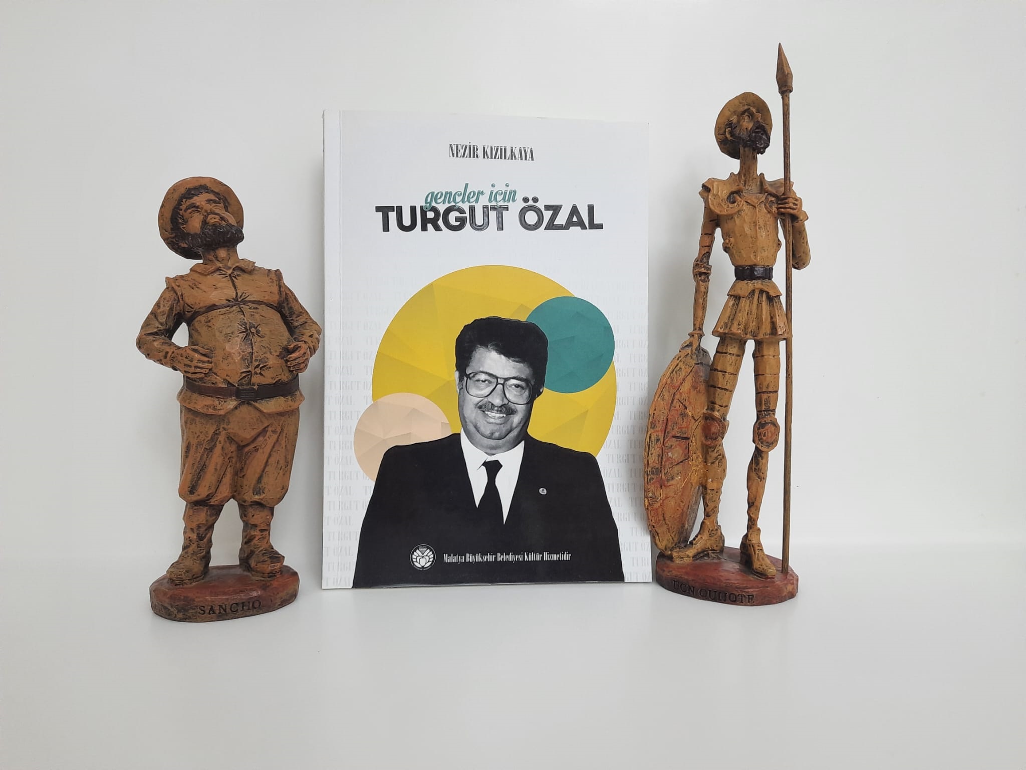 Gençler İçin Turgut Özal