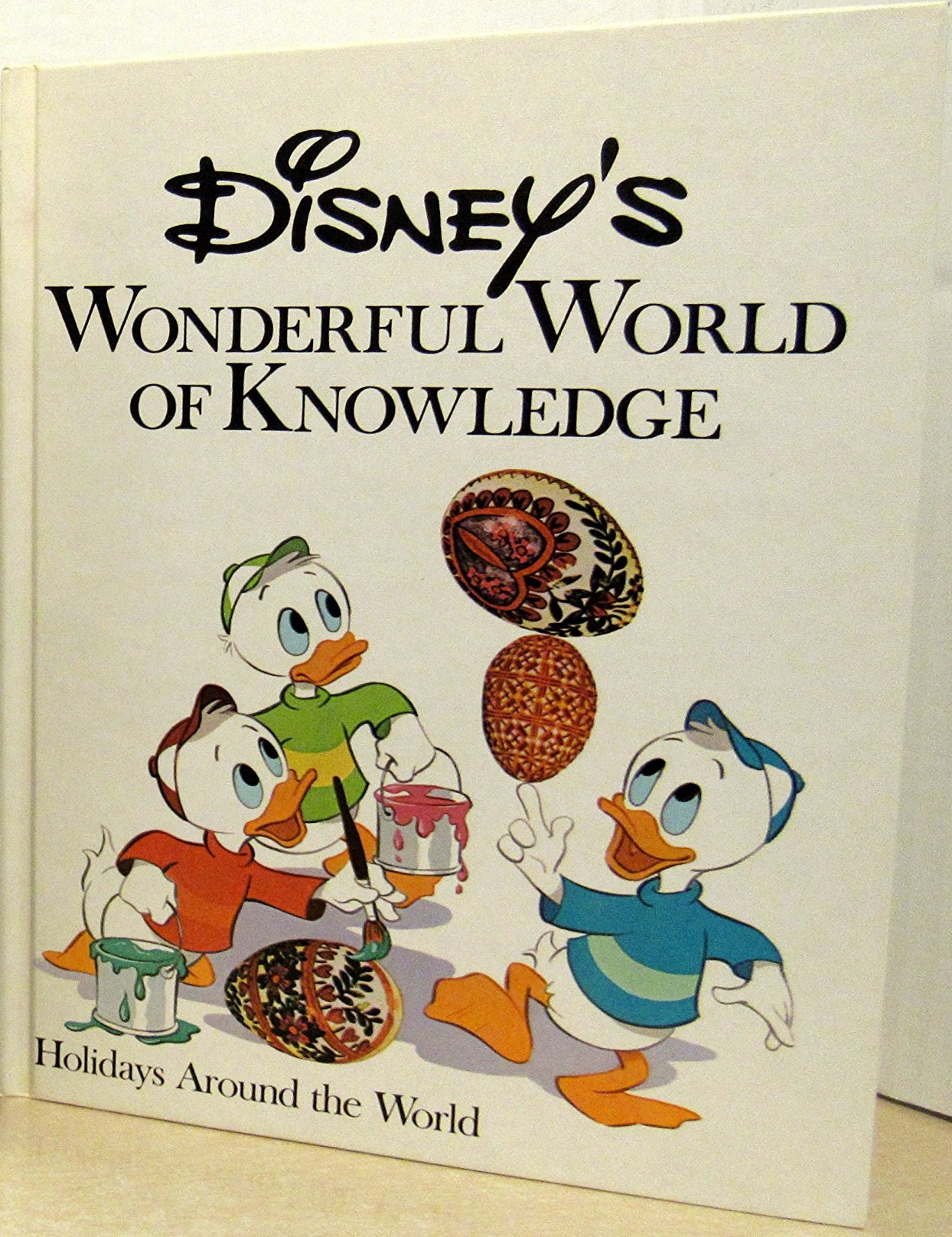 Holidays Around the World (Disney's Wonderful World of Knowledge #11)