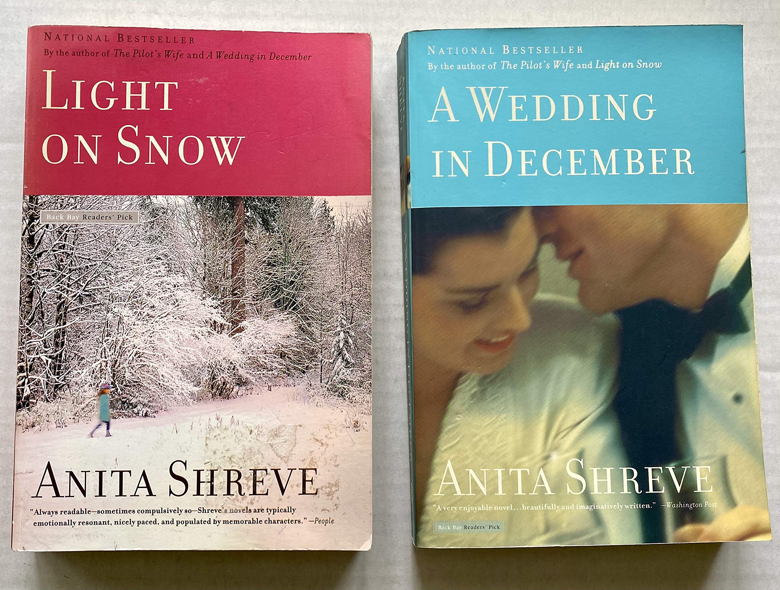 Light on Snow / Wedding in December (Paperback)