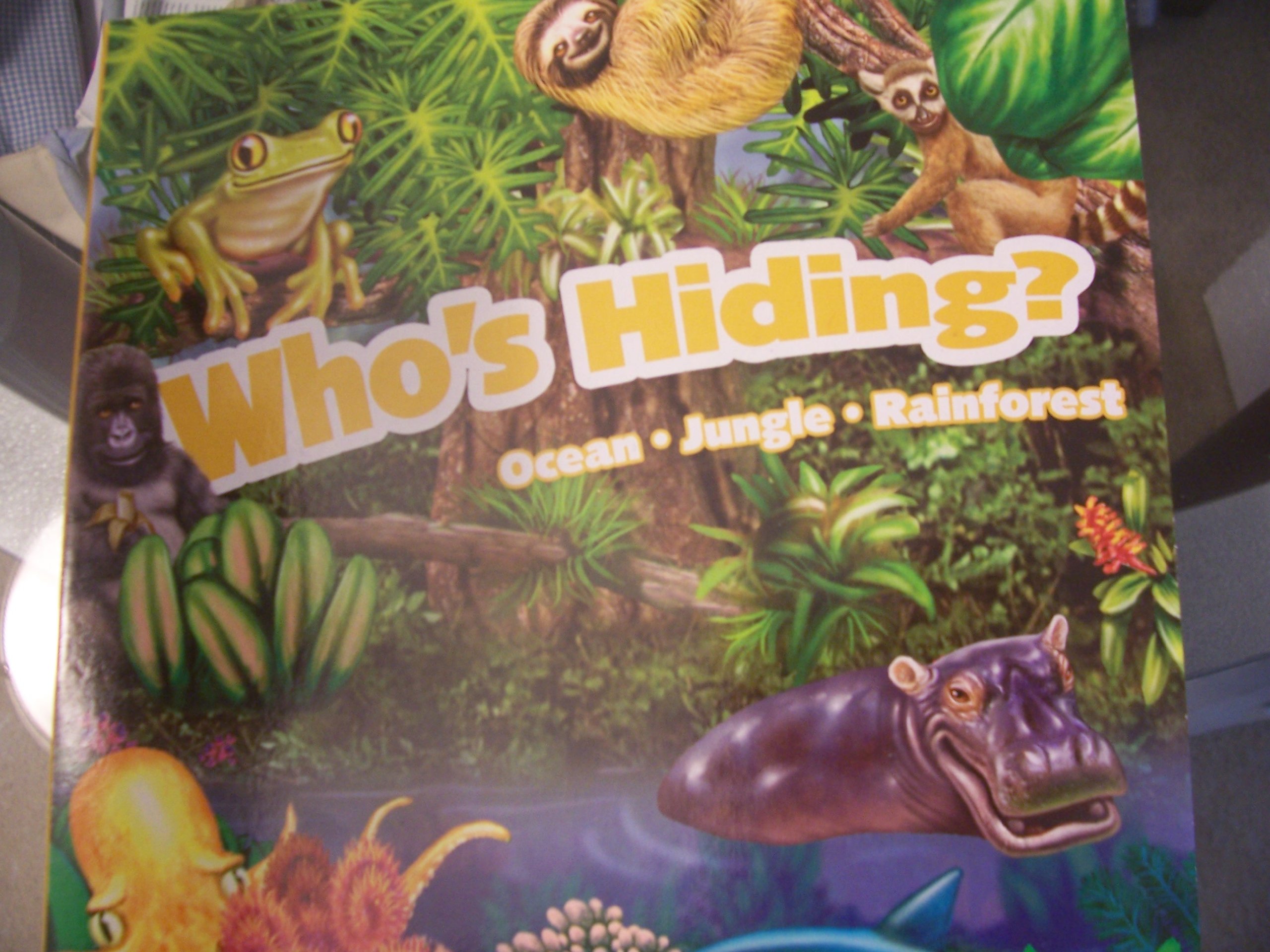 Who's Hiding? Ocean - Jungle - Rainforest. A Fun-flap Book (2011)