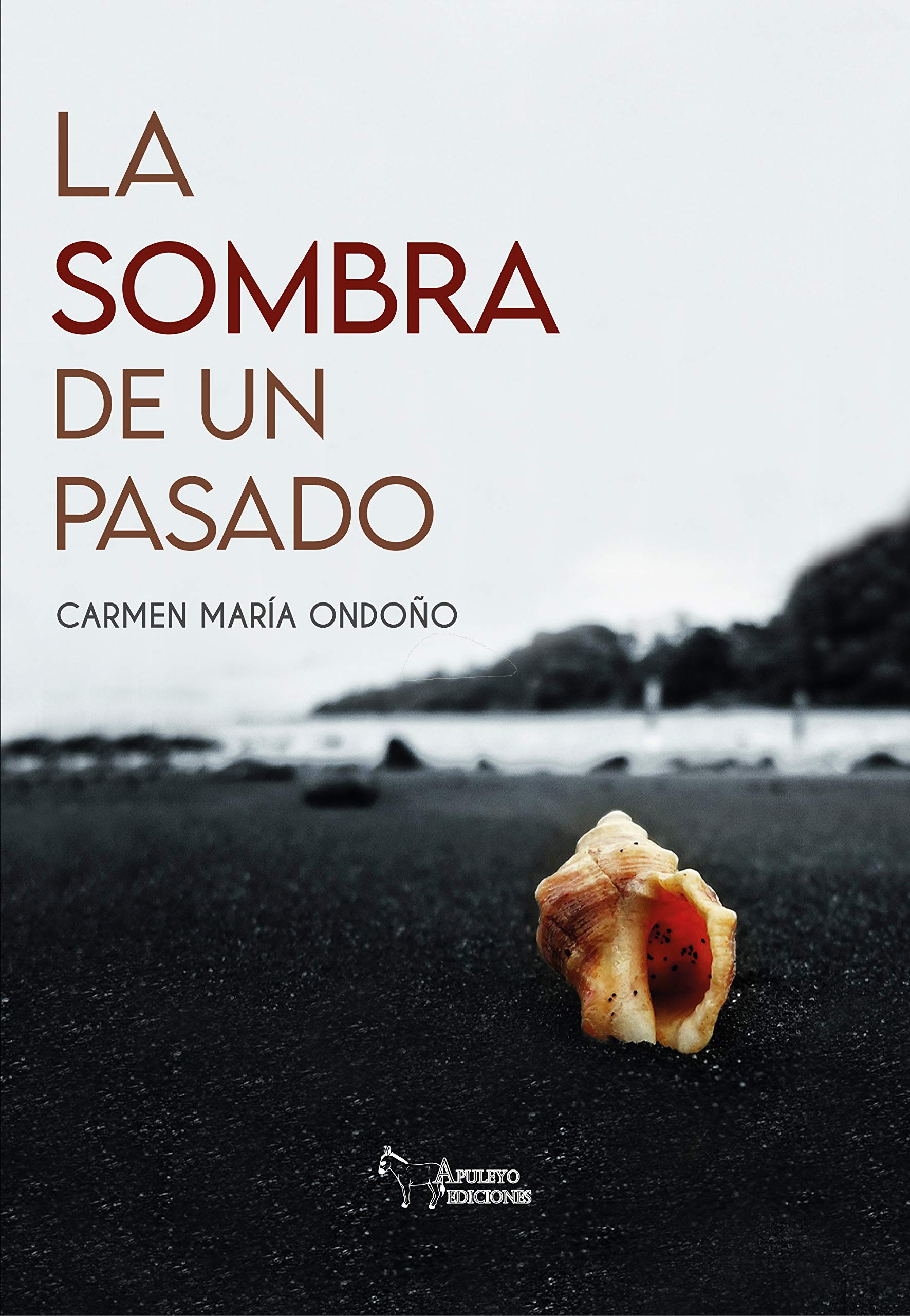 Portada de La sombra de un pasado, de Carmen María Ondoño García