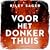 Voor het donker thuis by Riley Sager