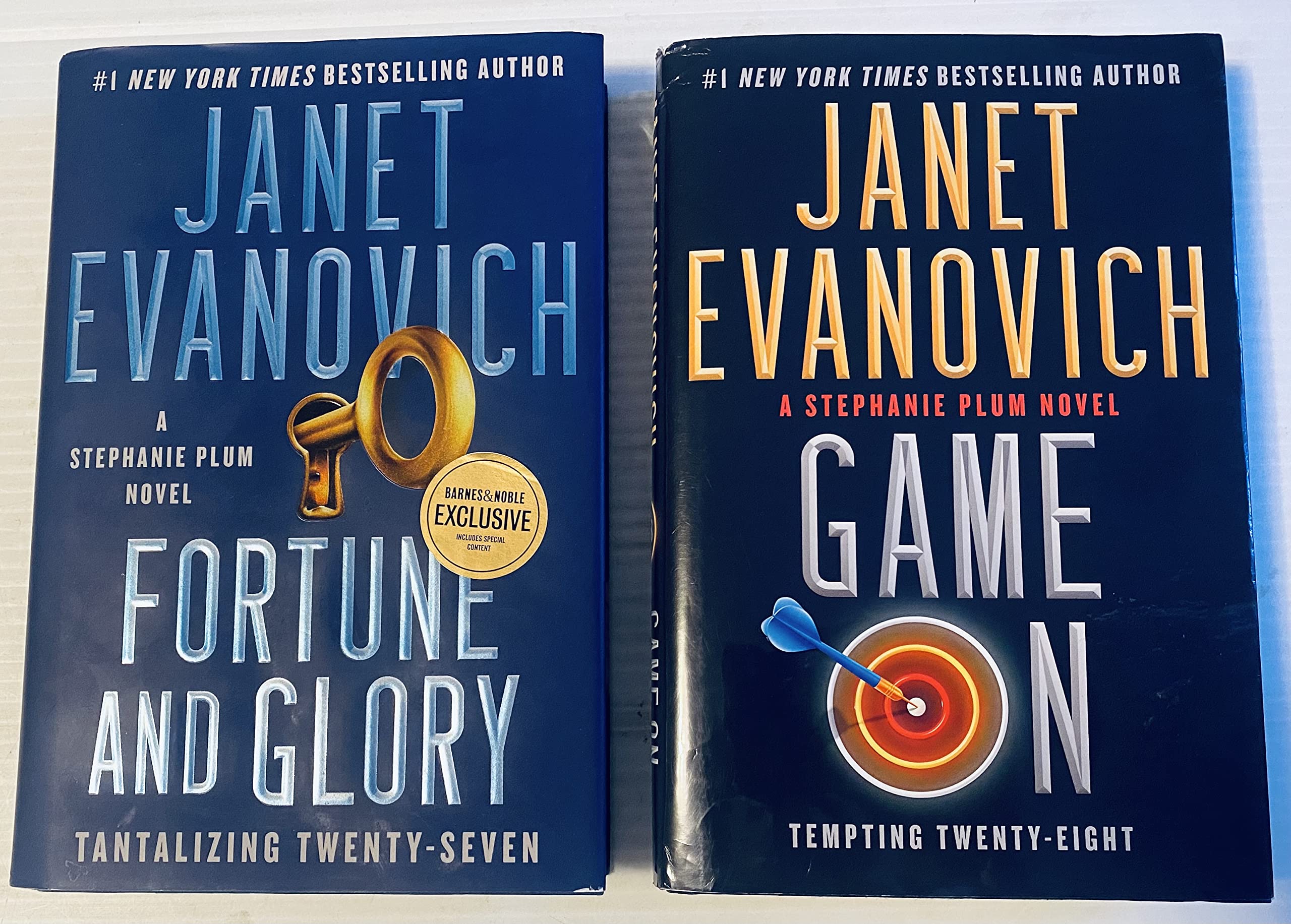 Fortune and Glory Tantalizing Twenty-Seven / Game On Tempting Twenty-Eight (Stephanie Plum #27-28)