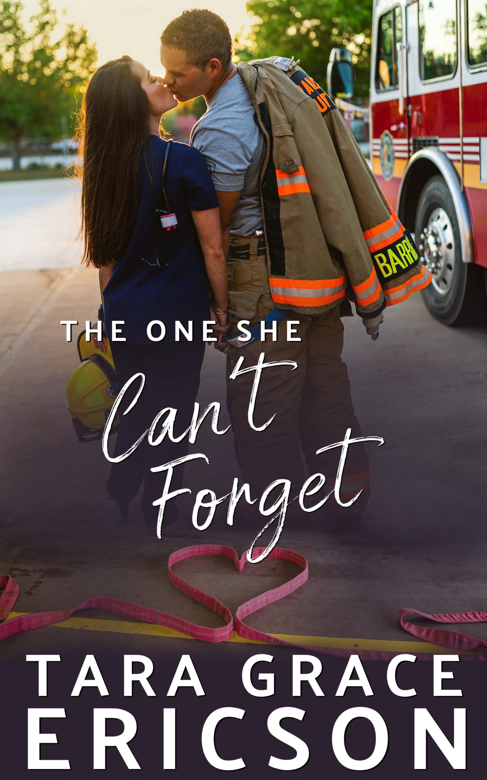 The One She Can't Forget (Second Chance Fire Station #2)