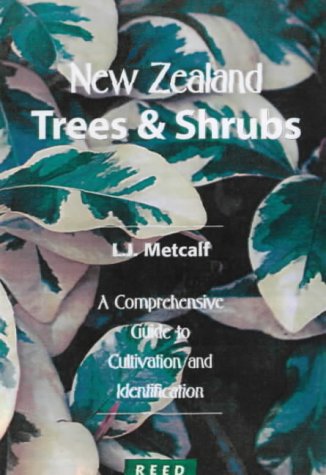 New Zealand Trees and Shrubs (Paperback)