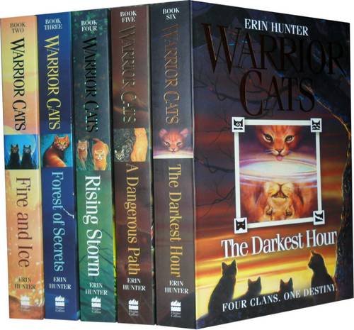 Warrior Cats Collection: The Darkest Hour, A Dangerous Path, Rising Storm, Forest Of Secrets, Fire And Ice (Warriors, #2-6)
