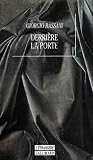 Derrière la porte
