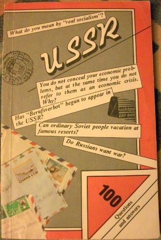 USSR: 100 Questions and Answers (Paperback)