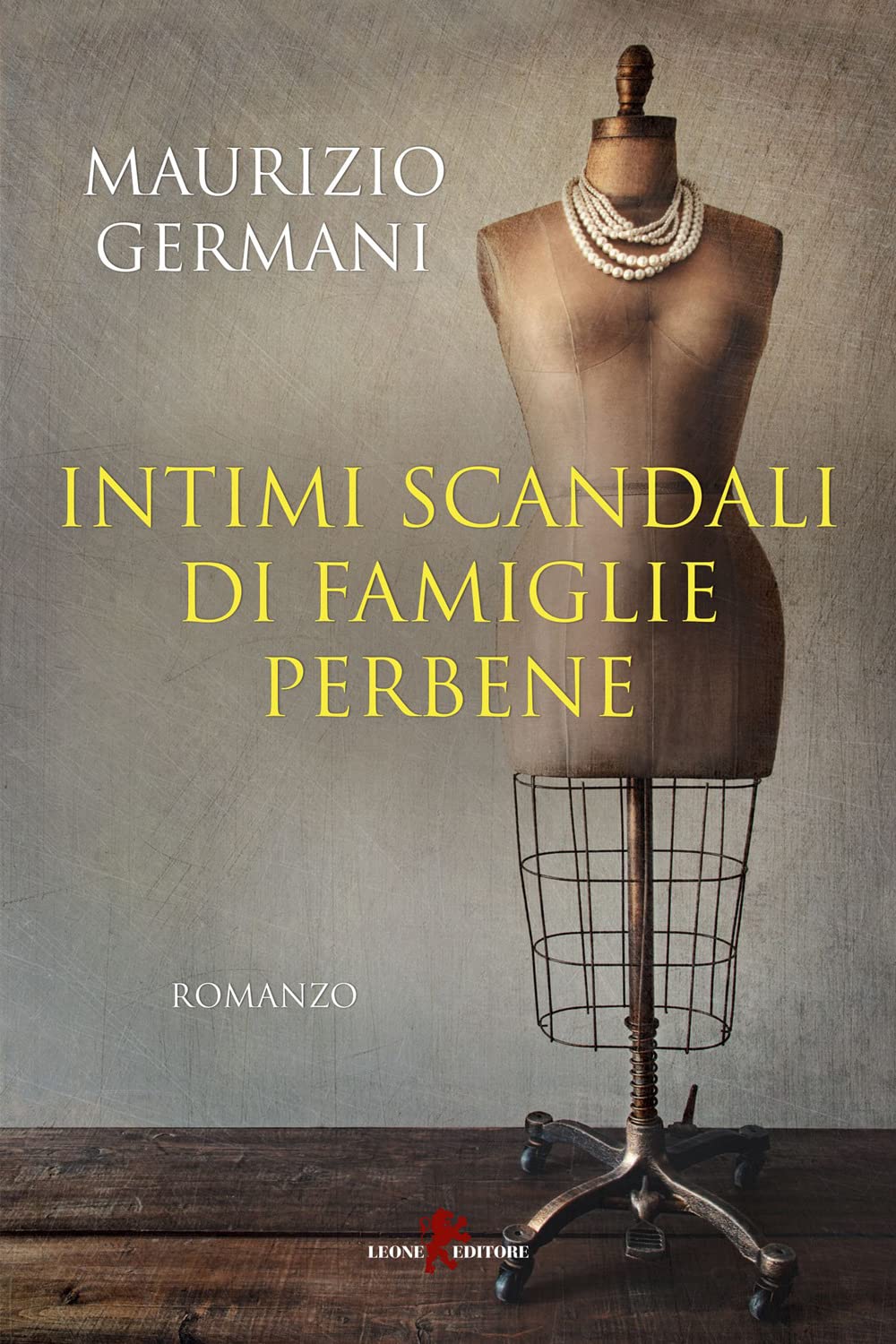Intimi scandali di famiglie perbene (Kindle Edition)