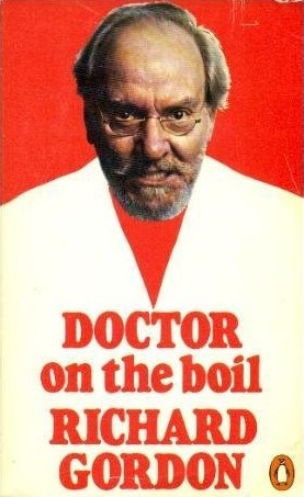 Doctor on the Boil (Mass Market Paperback)