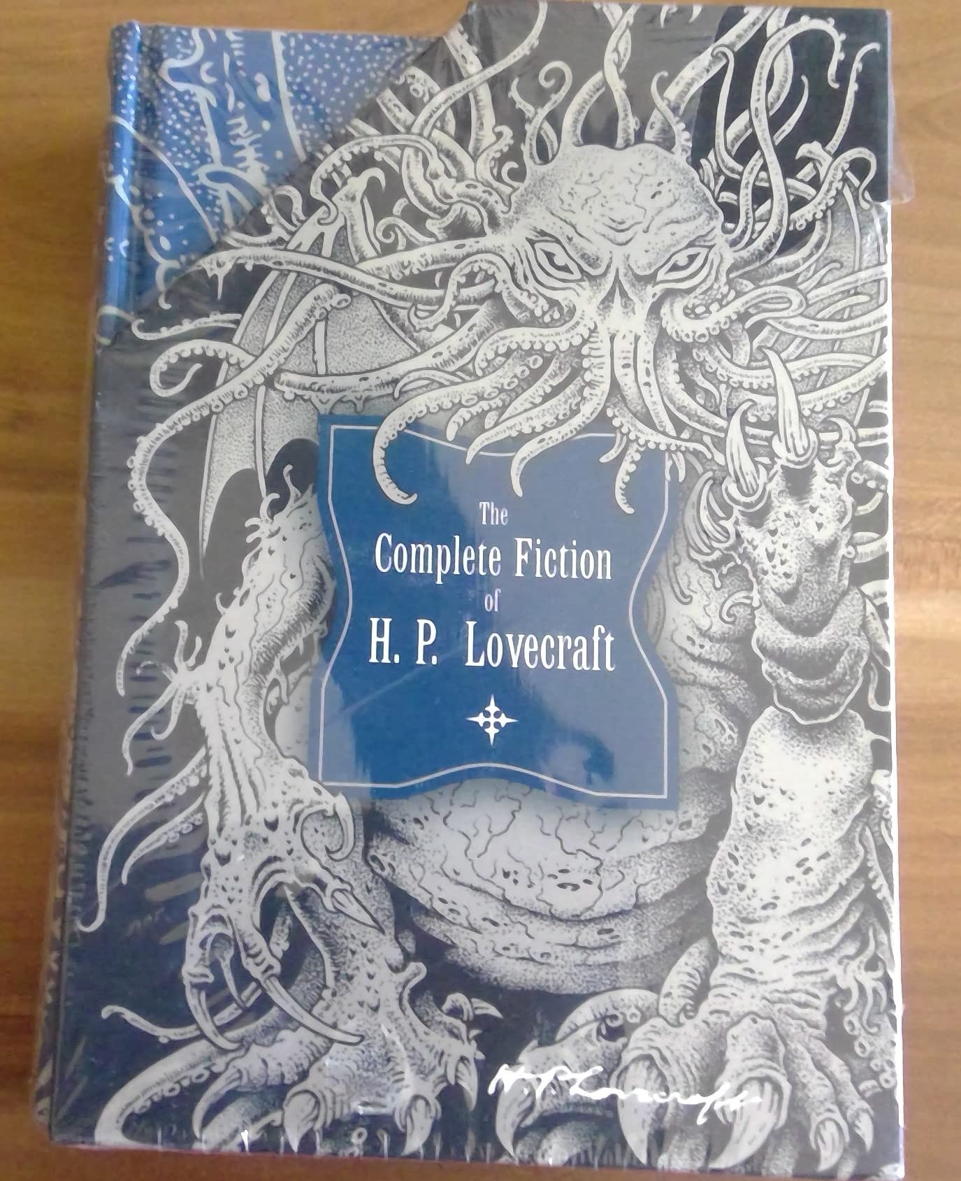 THE COMPLETE FICTION OF H. P. LOVECRAFT