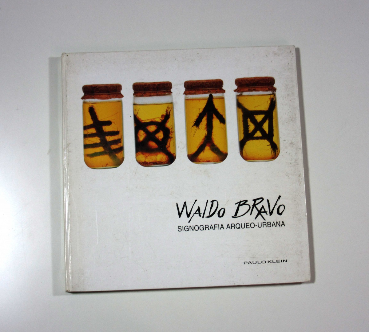Waldo Bravo: Sigoografia Arqueo-Urbana