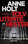 Tolv utemte hester