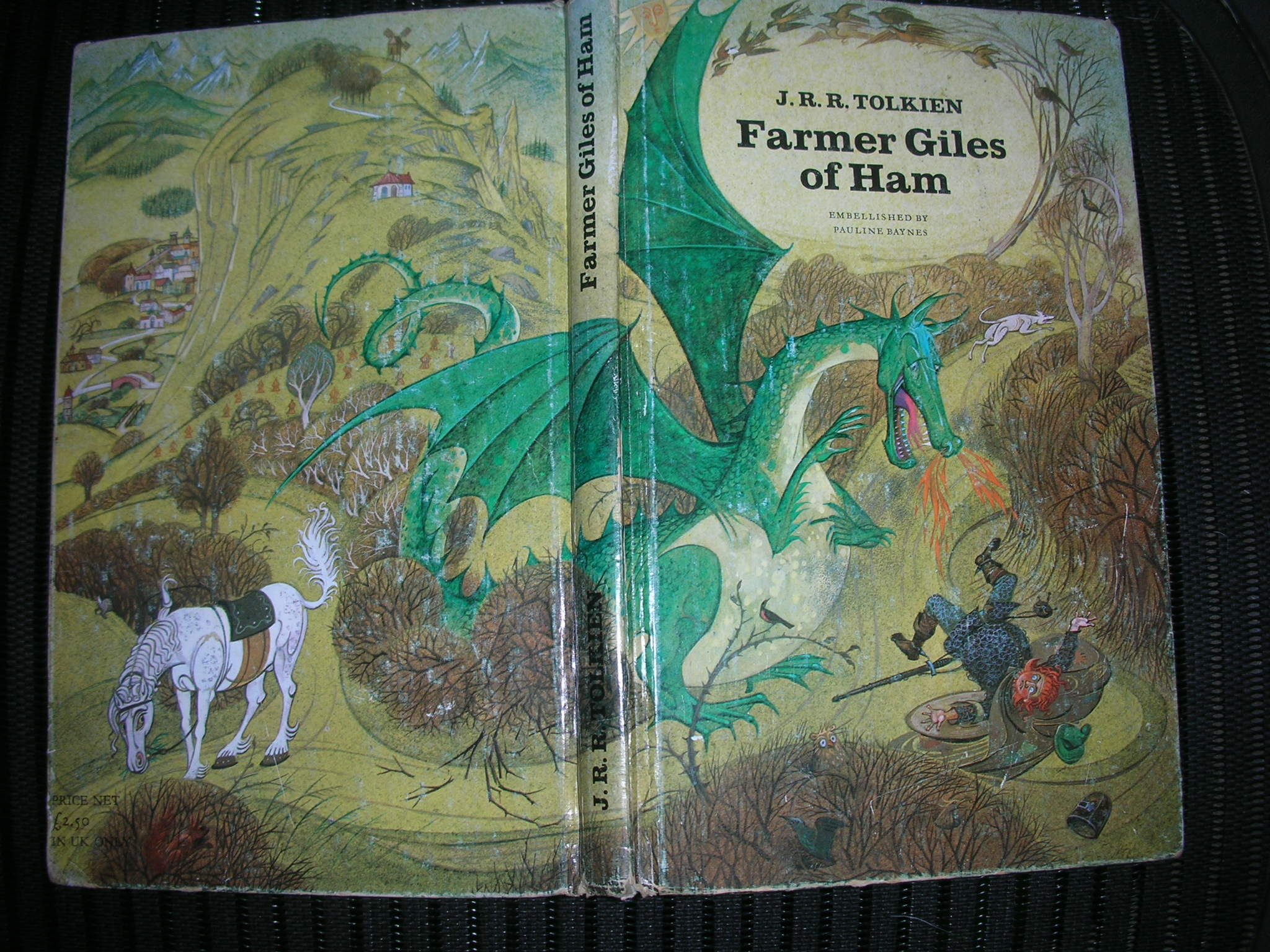 [(Farmer Giles of Ham)] [ By (author) J. R. R. Tolkien, Illustrated by Pauline Baynes, Edited by Christina Scull, Edited by Wayne G. Hammond ] [February, 2014]