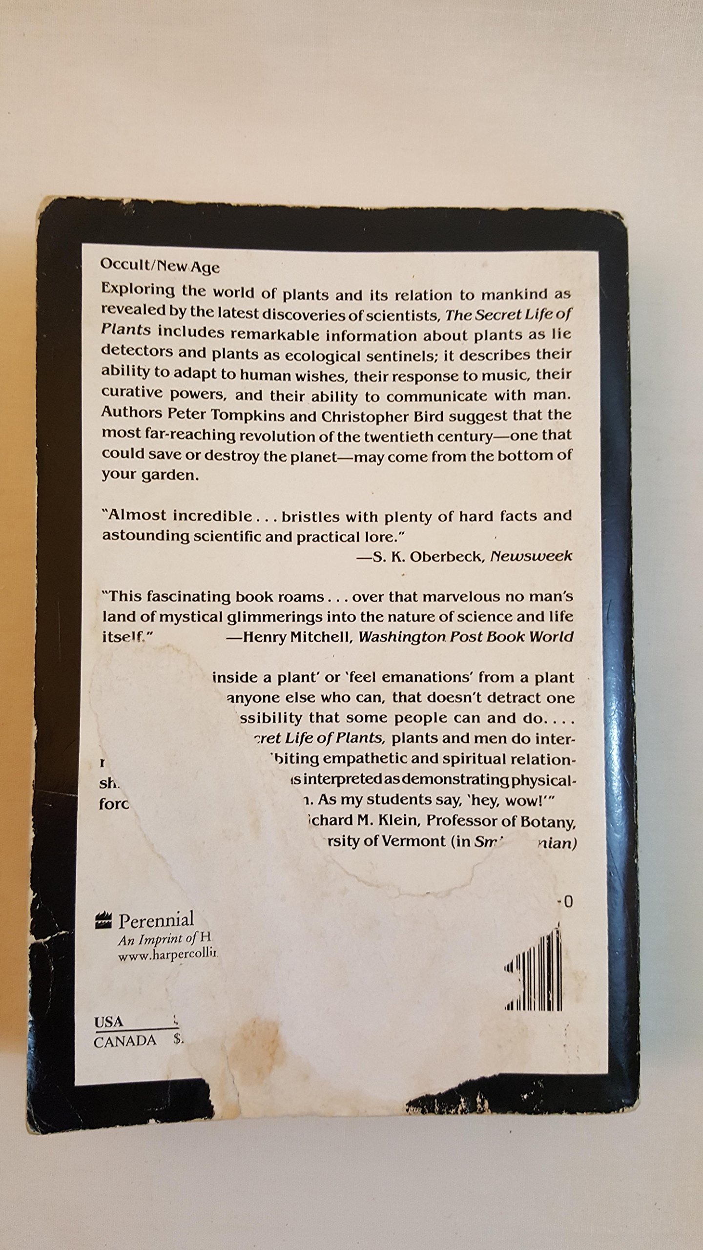 The Secret Life of Plants By Peter Tompkins, Christopher Bird