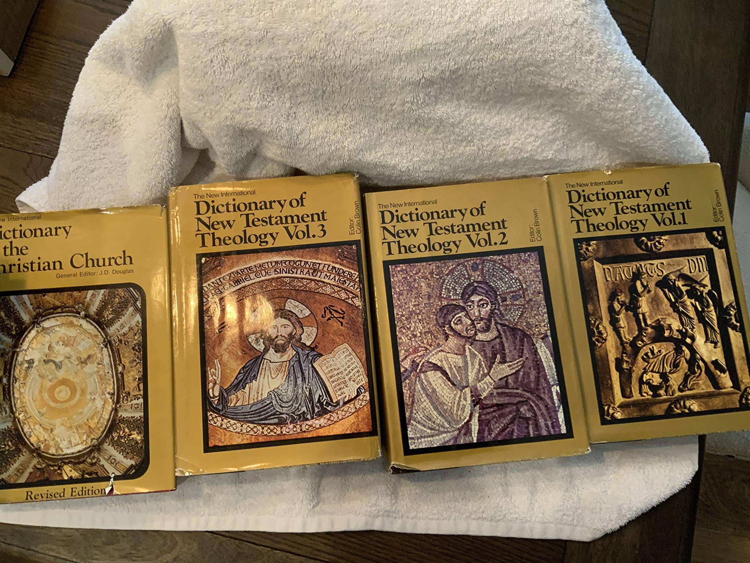 Dictionary of New Testament Theology + Dictionary of The Christian Church 4 Volume Set (Hardcover)