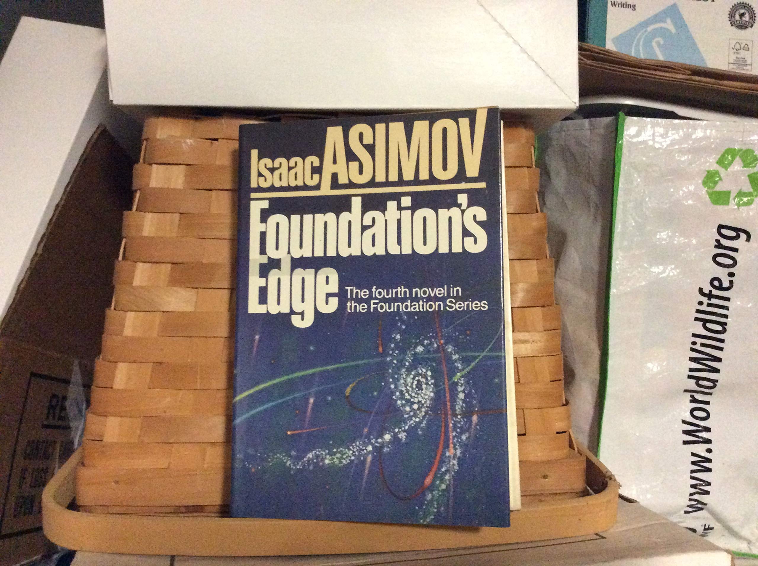 Foundation's Edge, The fourth novel in the Foundation Series.