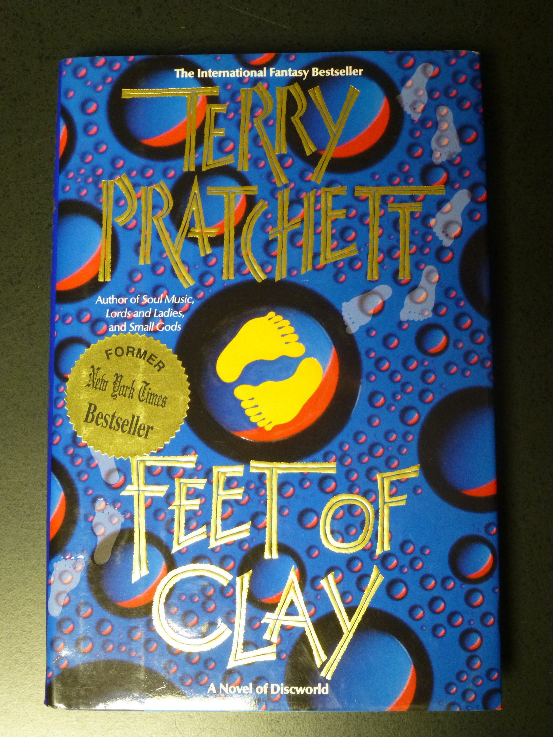 Feet of Clay (a Novel of Discworld) First Edition