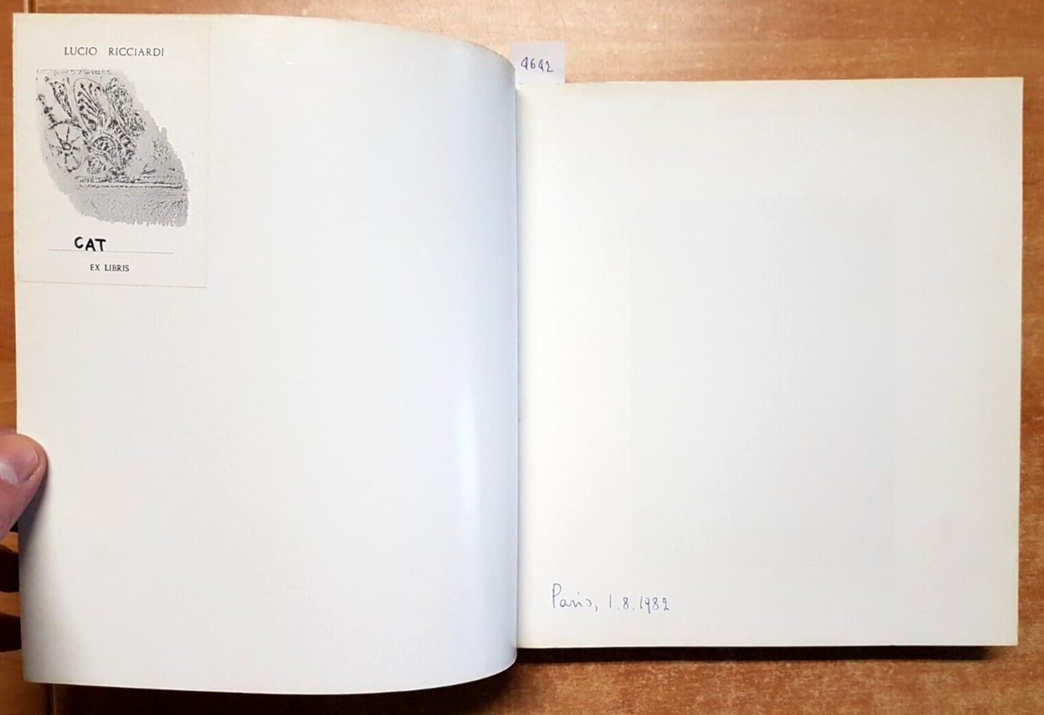 Naissance de l'écriture: Cunéiformes et hiéroglyphes : [exposition], Galeries nationales du Grand Palais, 7 mai-9 août 1982 (French Edition)