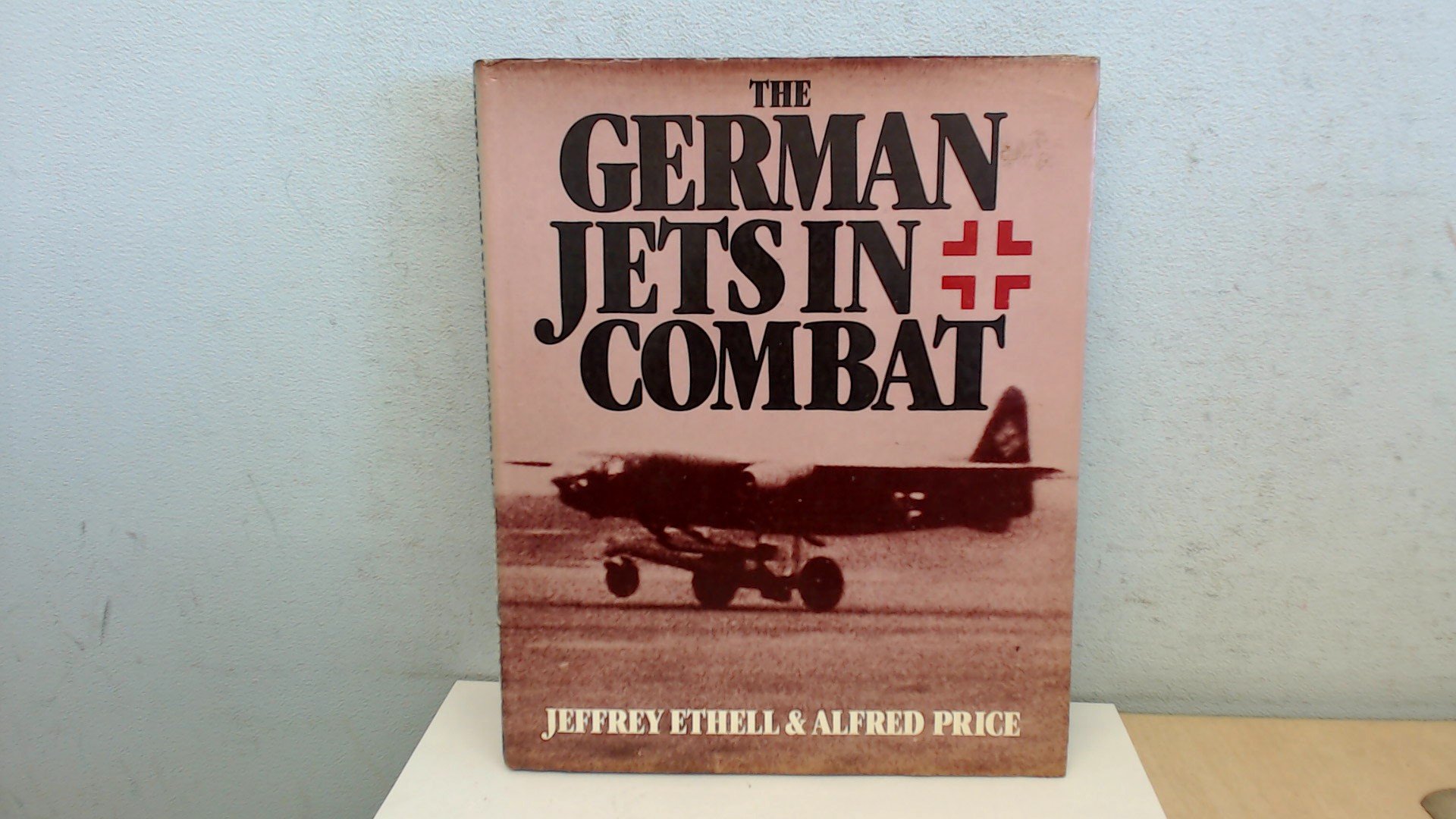 The German jets in combat (Hardcover)