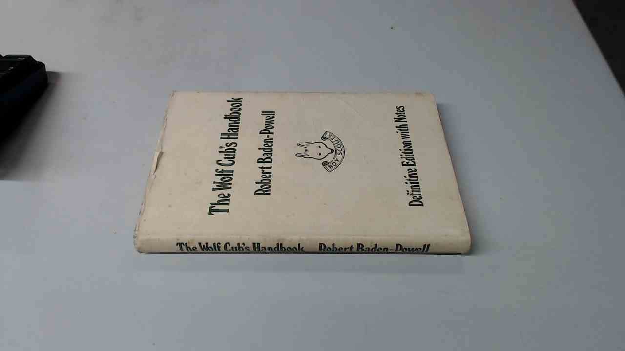 WOLF CUB'S HANDBOOK (Hardcover)