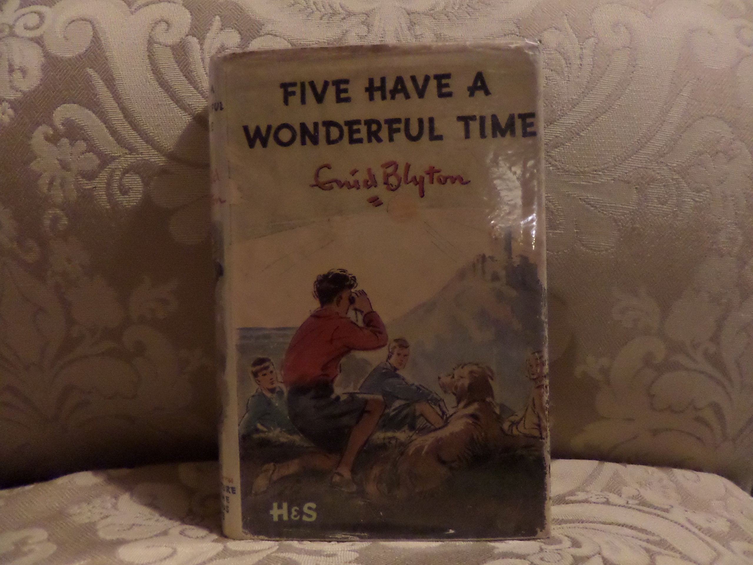 Five Have a Wonderful Time
