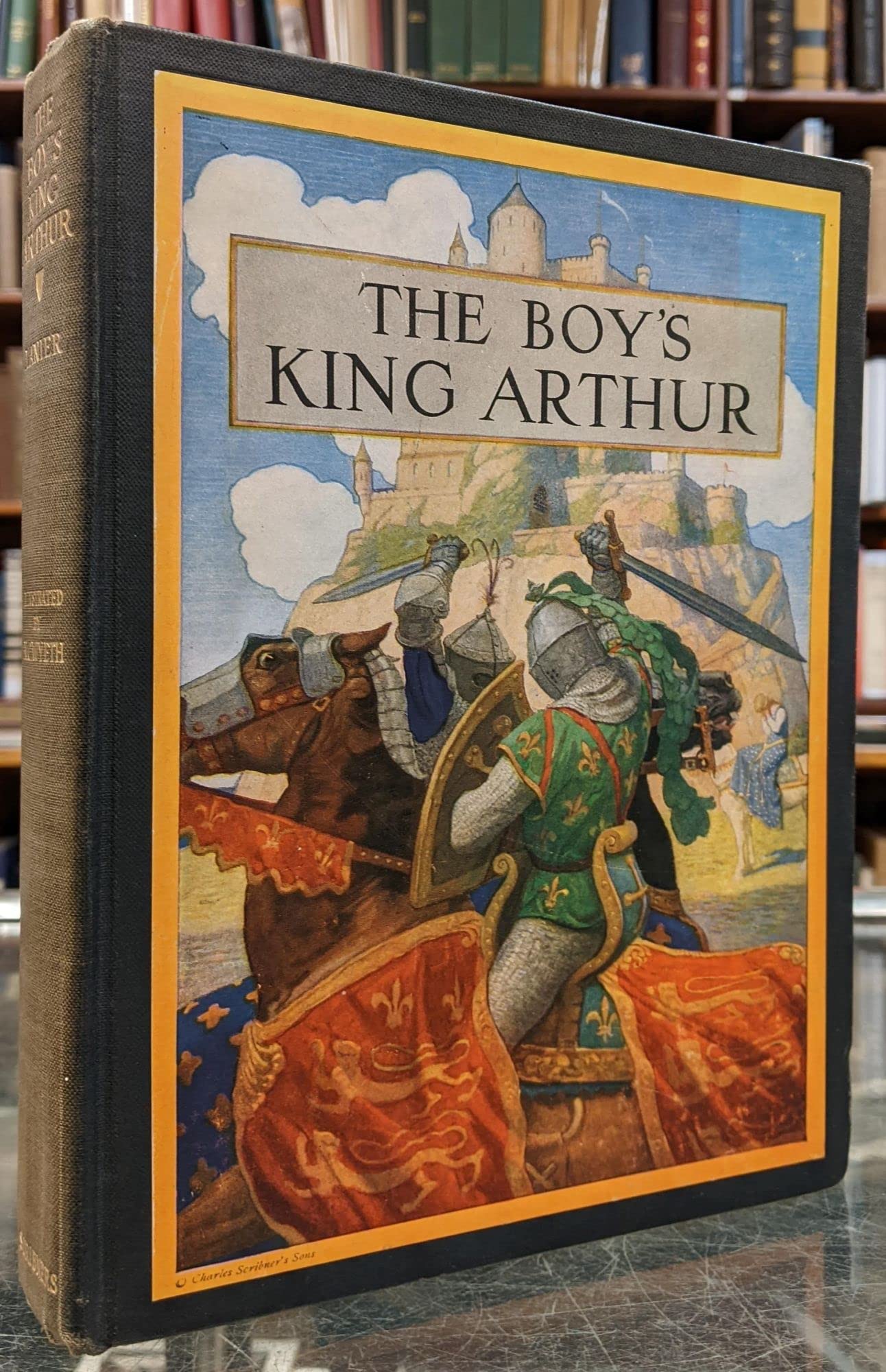 The Boy's King Arthur : Sir Thomas Mallory's History of King Arthur and His Knights of the Round Table