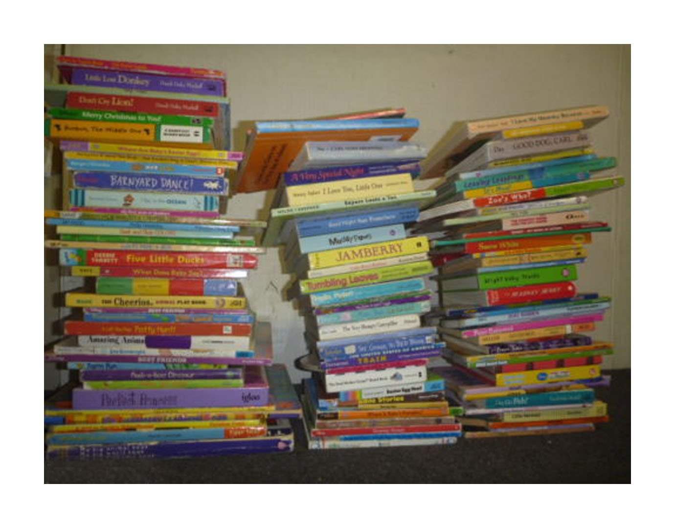 Lot of 10 Board Toddler Hardcover Picture DayCare Kid Child Books - MIX UNSORTED (Paperback)