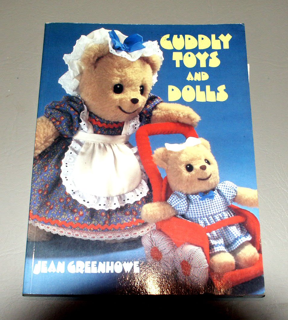 Cuddly toys and dolls (Paperback)