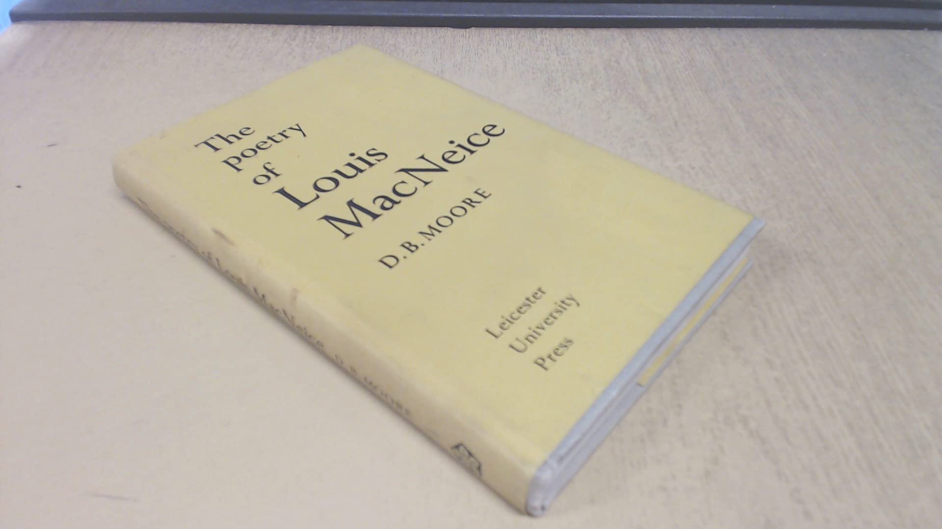 The Poetry of Louis Macneice (Hardcover)