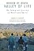 Border of Death, Valley of Life: An Immigrant Journey of Heart and Spirit (Celebrating Faith: Explorations in Latino Spirituality and Theology) by Daniel G. Groody (24-May-2007) Paperback