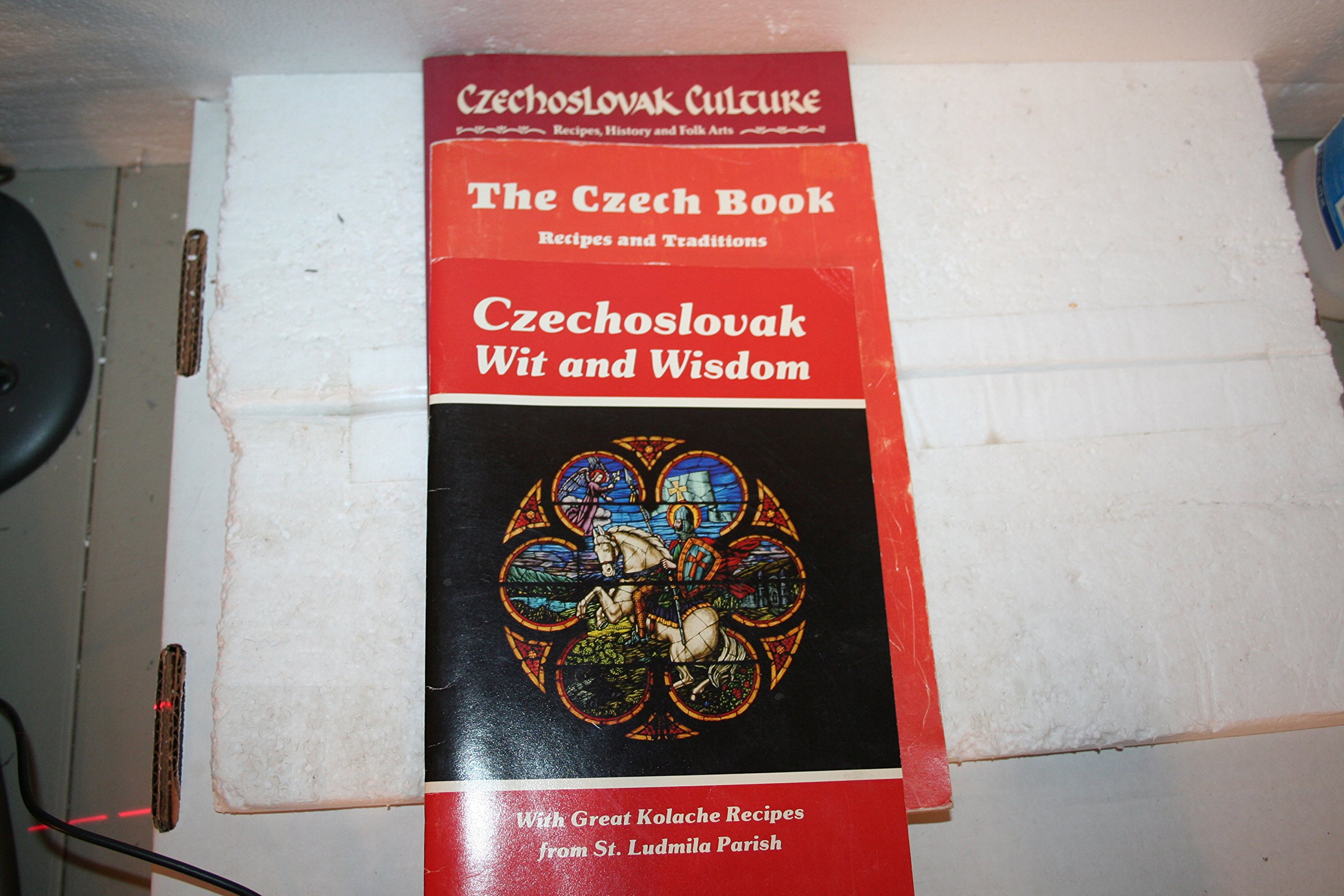 Czech Culture, Traditions and Recipies, 3-book Collection: The Czech Book; Czechoslovak Wit and Wisdom; Czechoslovak Culture (Paperback)