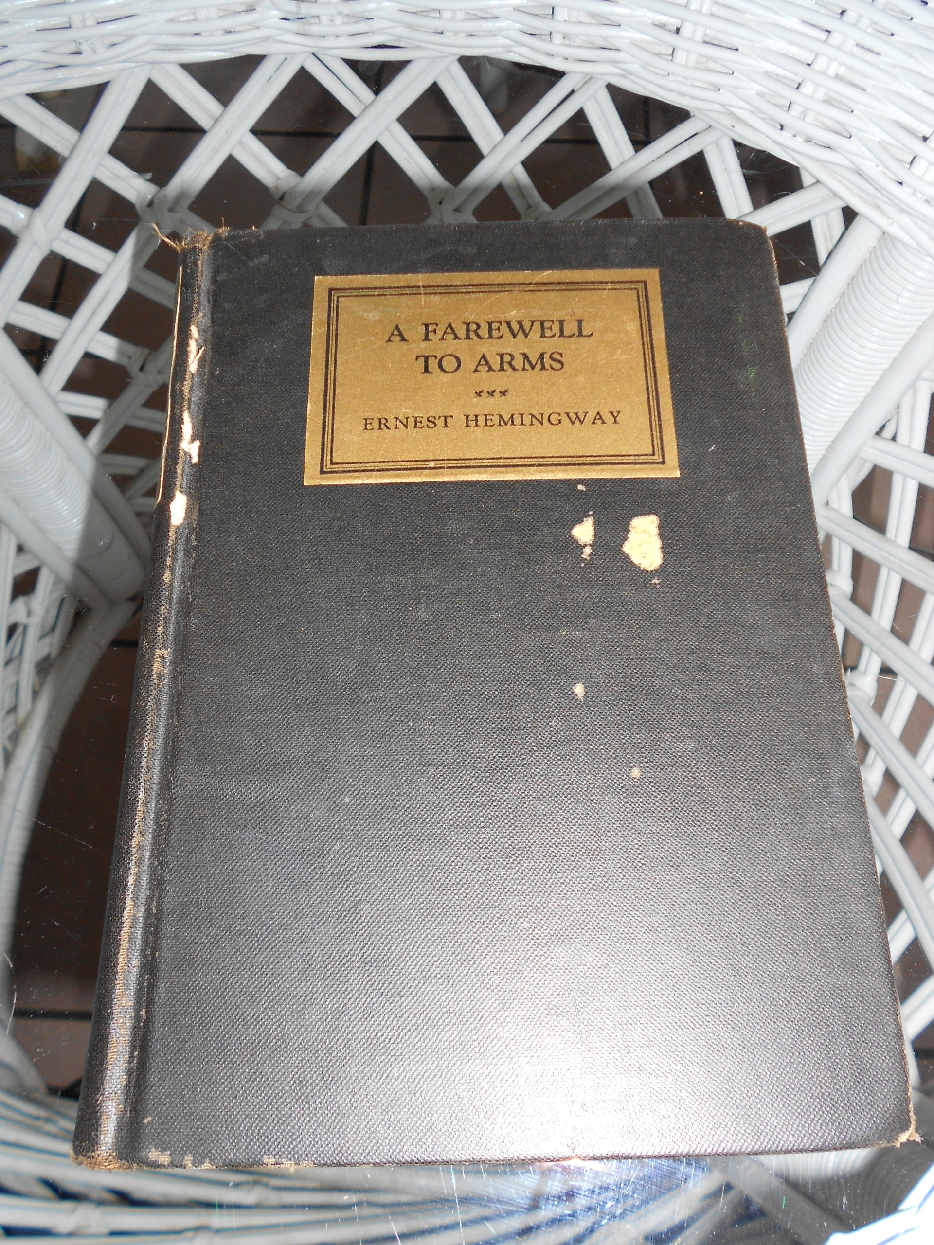 A Farewell to Arms, 1st Edition
