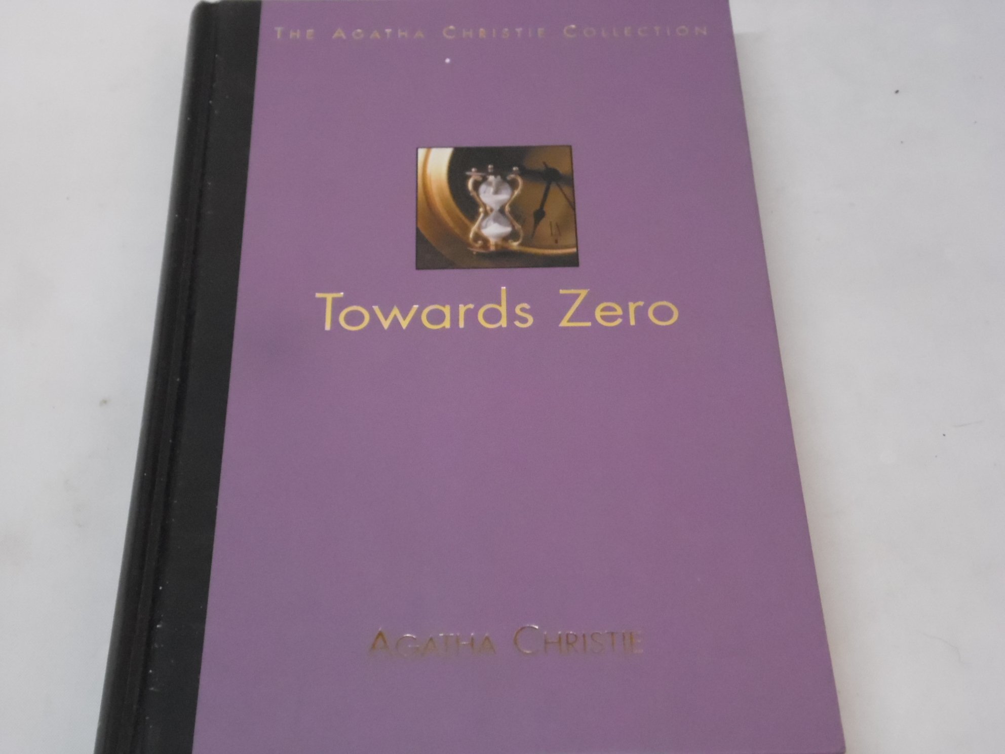 Towards Zero. The Agatha Christie Collection. Volume 30