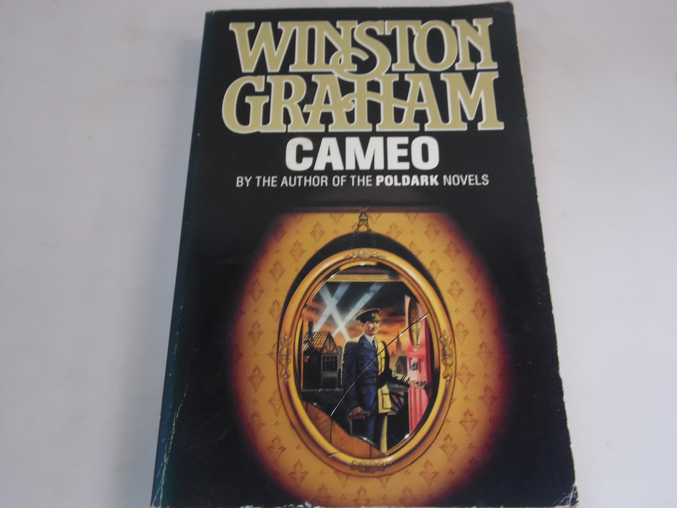 Cameo (Paperback)